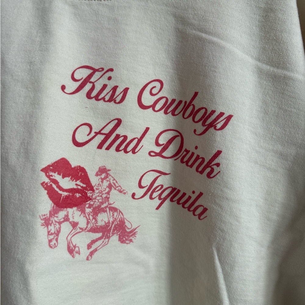 Cream Sweatshirt - Picture 3 of 3